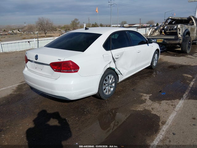 44538848 :رقم المزاد ، 1VWAT7A39EC118225 vin ، 2014 Volkswagen Passat 1.8t Wolfsburg Edition مزاد بيع