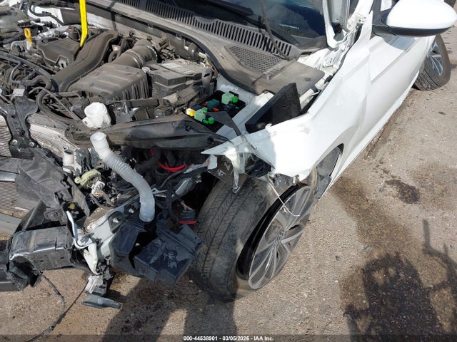 2024 Volkswagen Jetta 1.5t S მანქანა იყიდება აუქციონზე, vin: 3VW5M7BU2RM052613, აუქციონის ნომერი: 44538901
