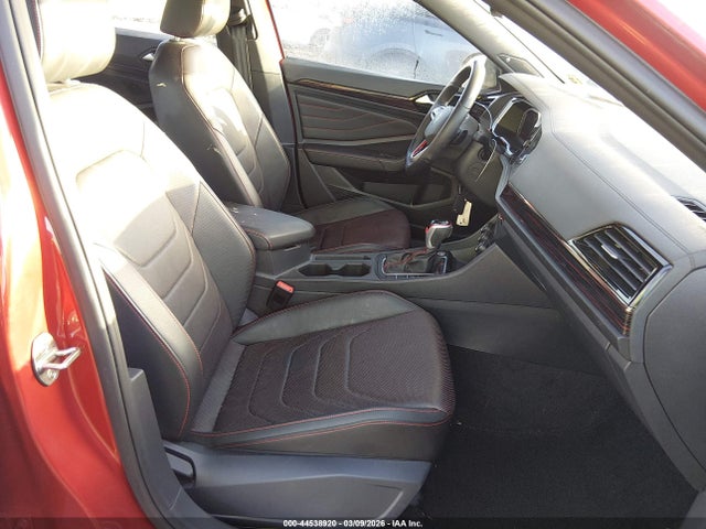 Продажа на аукционе авто 2022 Volkswagen Jetta Gli 2.0t Autobahn, vin: 3VW2T7BU2NM029560, номер лота: 44538920