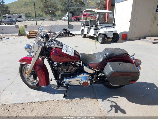 1HD1BAK24PB016363 Harley-Davidson Flhcsanv