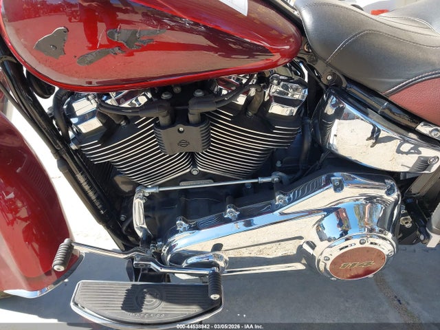 1HD1BAK24PB016363 Harley-Davidson Flhcsanv