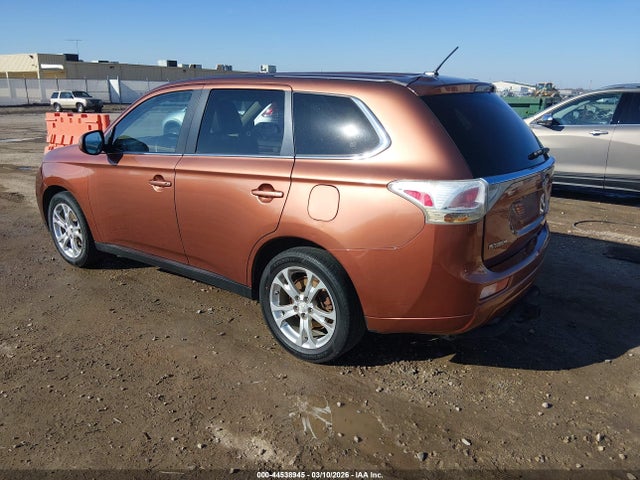 JA4JZ4AX4EZ003025 Mitsubishi OUTLANDER GT