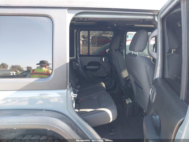 1C4PJXDG6RW323345 Jeep Wrangler 4-door Willys 4x4
