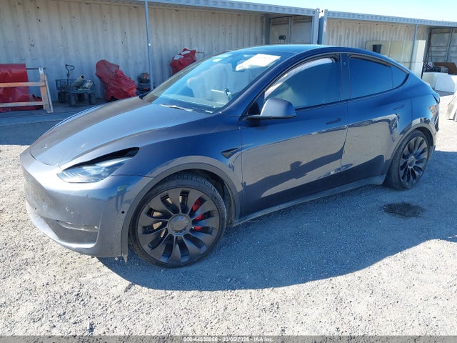 44538956 :رقم المزاد ، 7SAYGDEF1NF535143 vin ، 2022 Tesla Model Y Performance Dual Motor All-wheel Drive مزاد بيع