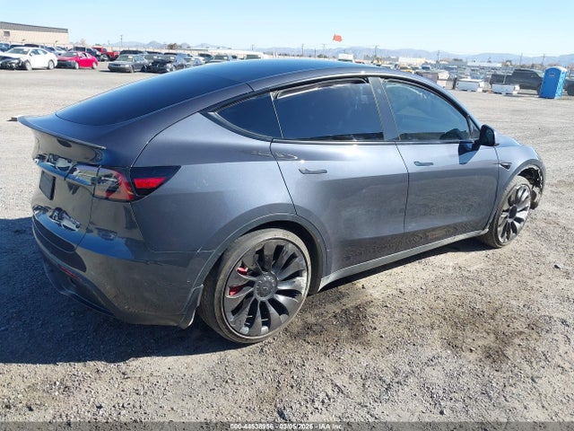 44538956 :رقم المزاد ، 7SAYGDEF1NF535143 vin ، 2022 Tesla Model Y Performance Dual Motor All-wheel Drive مزاد بيع
