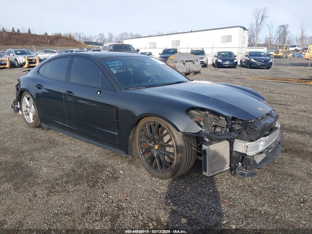 2017 PORSCHE PANAMERA WP0AB2A70HL122499