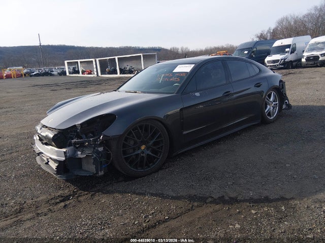 2017 PORSCHE PANAMERA WP0AB2A70HL122499 Photo 1