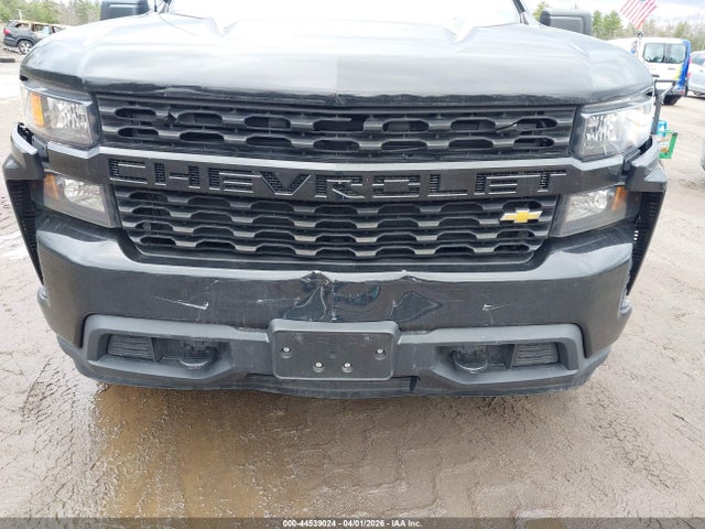 Продажа на аукционе авто 2021 Chevrolet Silverado 1500 4wd  Short Bed Custom, vin: 1GCPYBEK0MZ249011, номер лота: 44539024