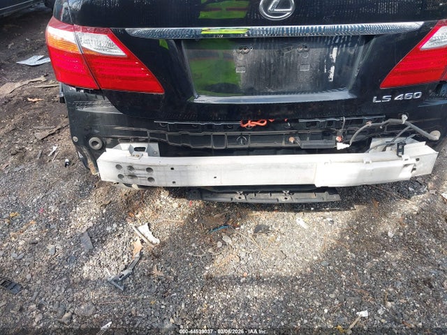 2011 LEXUS LS 460 JTHBL5EF4B5106448 Photo 5