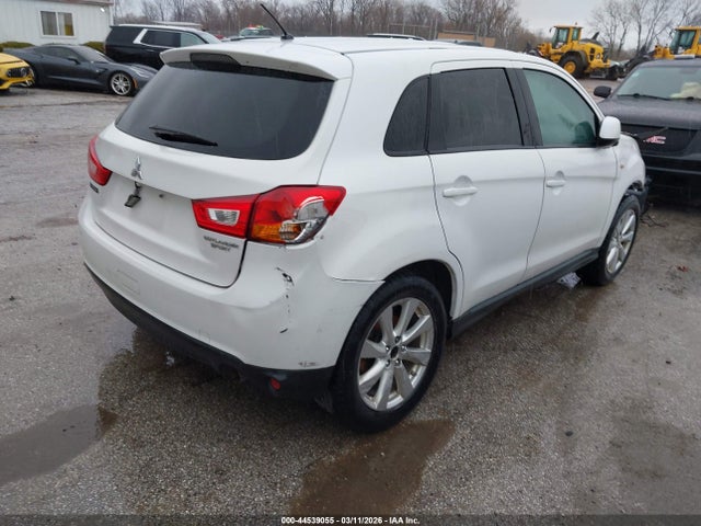 2015 MITSUBISHI OUTLANDER SPORT 4A4AP3AU2FE008544 Photo 3