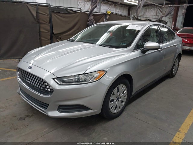 Ford FUSION S 2014 1FA6P0G7XE5401029 Image 2