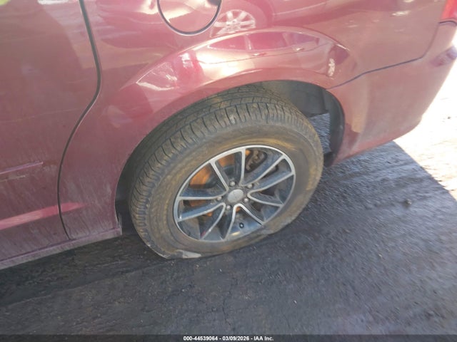 2C4RDGEG8HR799098 Dodge Grand Caravan Gt