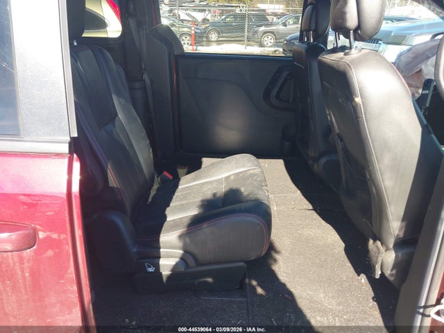 2C4RDGEG8HR799098 Dodge Grand Caravan Gt
