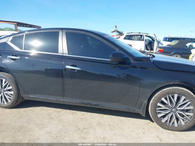1N4BL4DV9RN404112 Nissan Altima Sv Fwd
