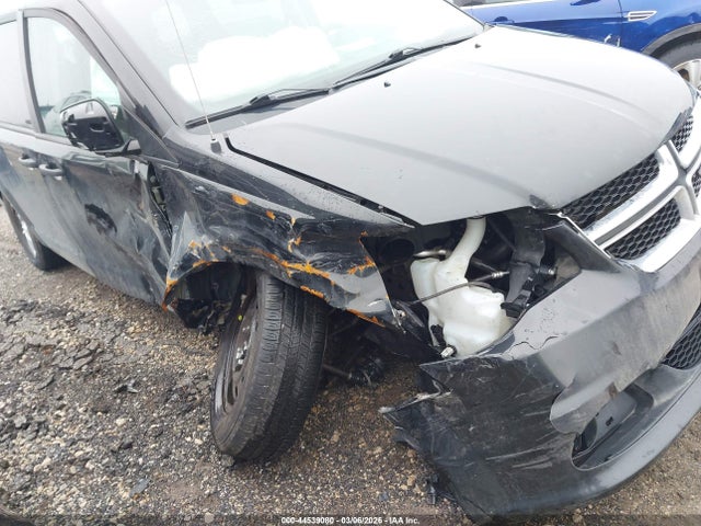 2C4RDGBG4KR698684 Dodge Grand Caravan Se