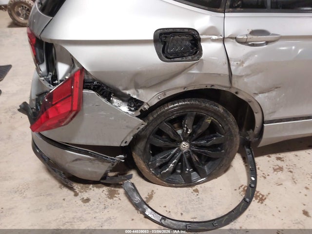 2021 VOLKSWAGEN TIGUAN 3VV2B7AX4MM133792 Photo 5