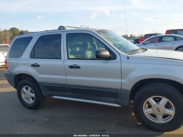 Продажа на аукционе авто 2003 Ford Escape Xls, vin: 1FMYU02B63KA91592, номер лота: 44539084