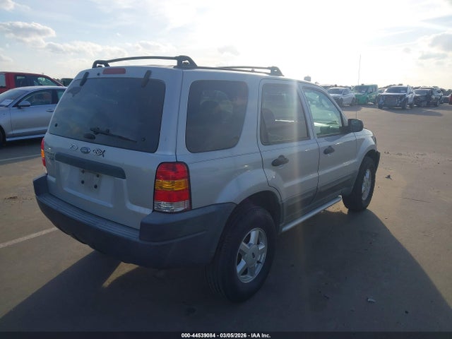 Продажа на аукционе авто 2003 Ford Escape Xls, vin: 1FMYU02B63KA91592, номер лота: 44539084