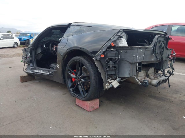 2019 CHEVROLET CORVETTE 1G1YB2D77K5107559 Photo 2
