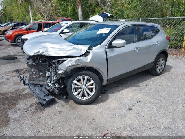 2017 NISSAN ROGUE SPORT JN1BJ1CP7HW011948 Photo 1