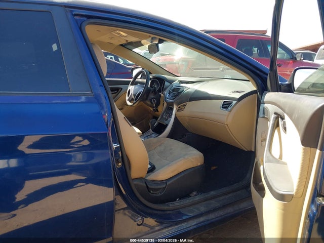 44539135 :رقم المزاد ، KMHDH4AE3DU809515 vin ، 2013 Hyundai Elantra Gls مزاد بيع