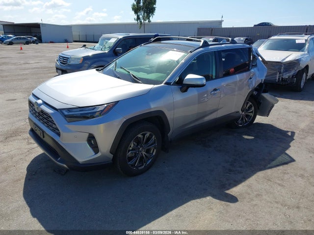 Toyota Rav4 Hybrid Limited 2024 JTMD6RFV3RD122073 Image 2