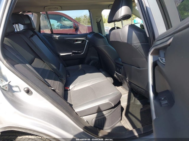 Toyota Rav4 Hybrid Limited 2024 JTMD6RFV3RD122073 Image 8