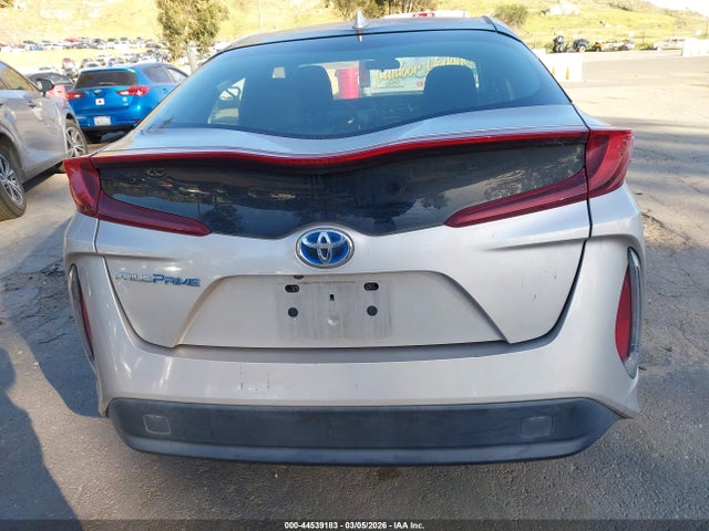 Toyota Prius Prime Plus 2017 JTDKARFP6H3047915 Image 16