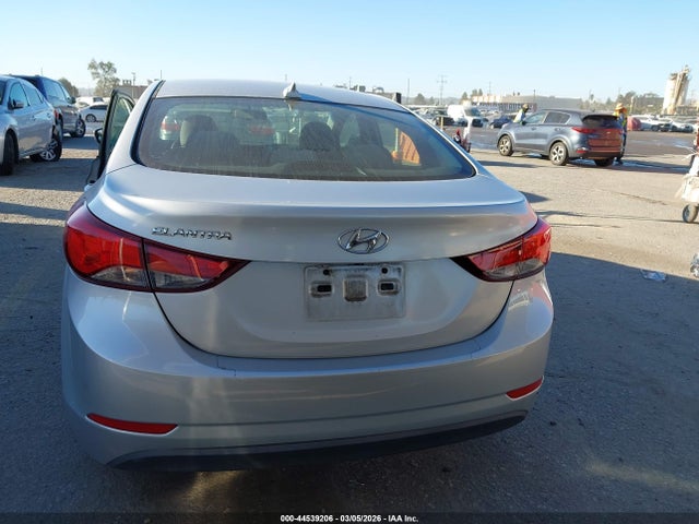 Hyundai ELANTRA SE 2016 5NPDH4AE8GH734328 Image 16