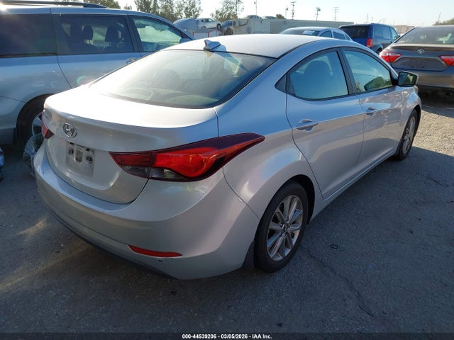 Hyundai ELANTRA SE 2016 5NPDH4AE8GH734328 Image 4