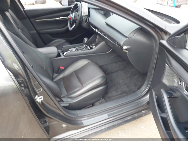 Продаж на аукціоні авто 2022 Mazda Mazda3 Hatchback Premium, vin: JM1BPBML0N1522083, номер лоту: 44539215