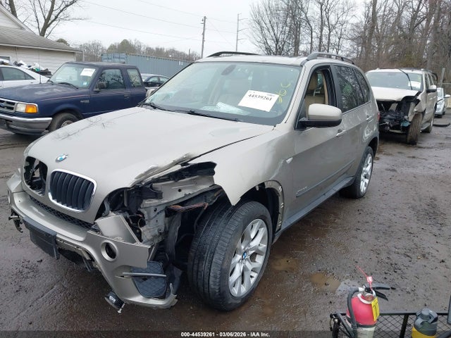 2012 Bmw X5 Xdrive35i/xdrive35i Premium/xdrive35i Sport Activity მანქანა იყიდება აუქციონზე, vin: 5UXZV4C51CL766067, აუქციონის ნომერი: 44539261