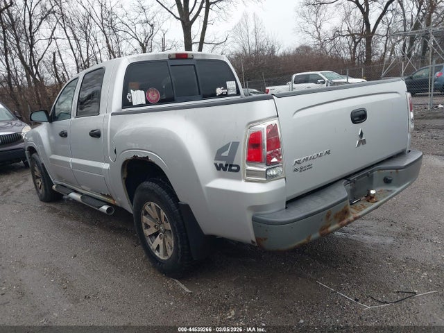 2008 MITSUBISHI RAIDER 1Z7HT28K78S610123 Photo 2