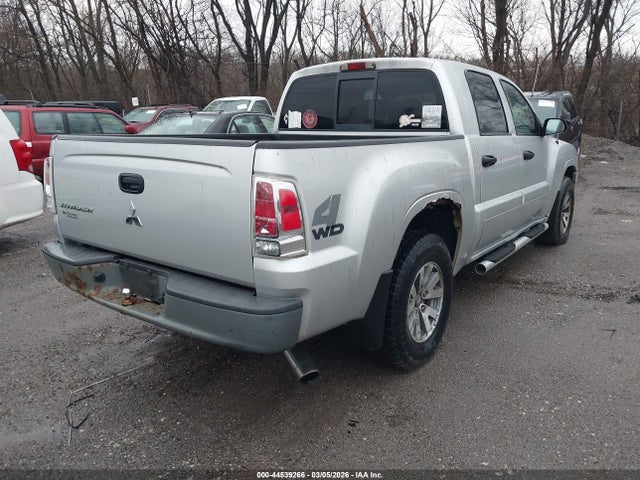 2008 MITSUBISHI RAIDER 1Z7HT28K78S610123 Photo 3