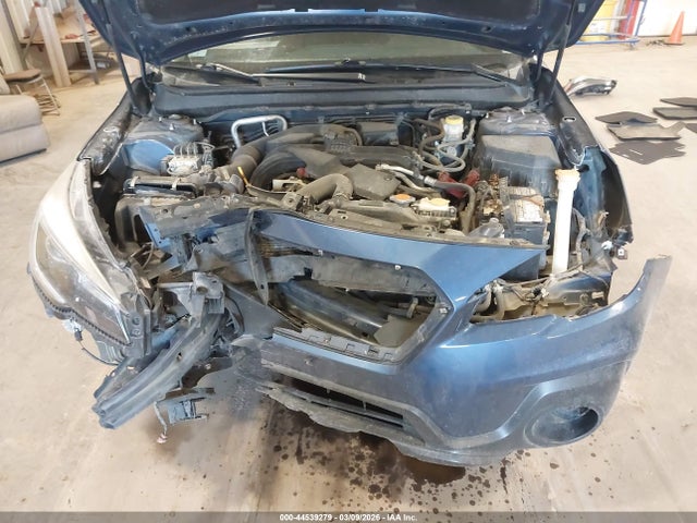 44539279 :رقم المزاد ، 4S4BSAFC5K3239261 vin ، 2019 Subaru Outback 2.5i Premium مزاد بيع