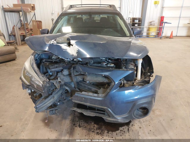 44539279 :رقم المزاد ، 4S4BSAFC5K3239261 vin ، 2019 Subaru Outback 2.5i Premium مزاد بيع