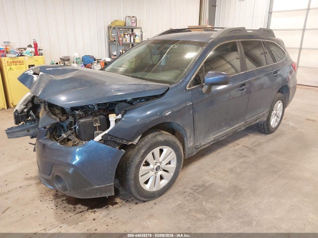 44539279 :رقم المزاد ، 4S4BSAFC5K3239261 vin ، 2019 Subaru Outback 2.5i Premium مزاد بيع