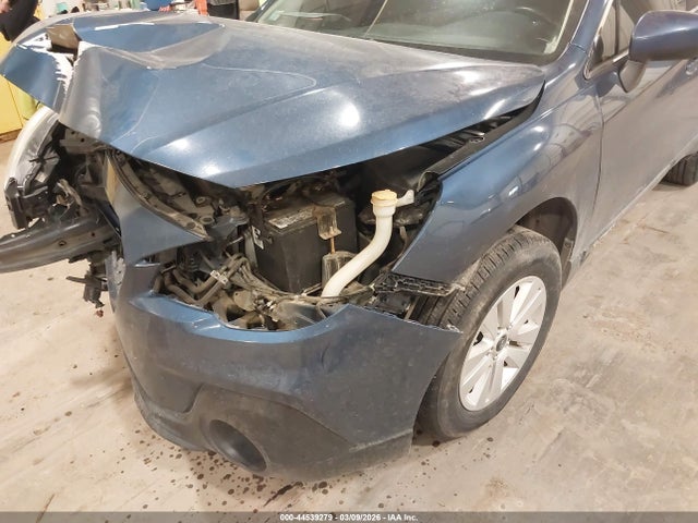 44539279 :رقم المزاد ، 4S4BSAFC5K3239261 vin ، 2019 Subaru Outback 2.5i Premium مزاد بيع