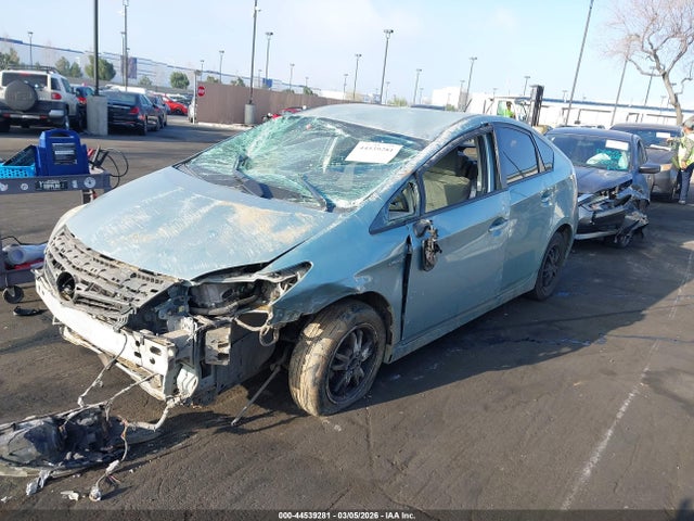 JTDKN3DU1E1774204 Toyota Prius Two