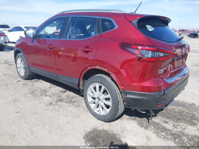 44539283 :رقم المزاد ، JN1BJ1BVXMW312305 vin ، 2021 Nissan Rogue Sport Sv Fwd Xtronic Cvt مزاد بيع