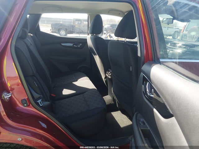 44539283 :رقم المزاد ، JN1BJ1BVXMW312305 vin ، 2021 Nissan Rogue Sport Sv Fwd Xtronic Cvt مزاد بيع