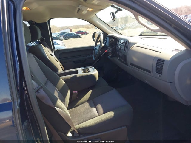 2010 Gmc Sierra 1500 Sl მანქანა იყიდება აუქციონზე, vin: 1GTSCUEA8AZ228690, აუქციონის ნომერი: 44539288