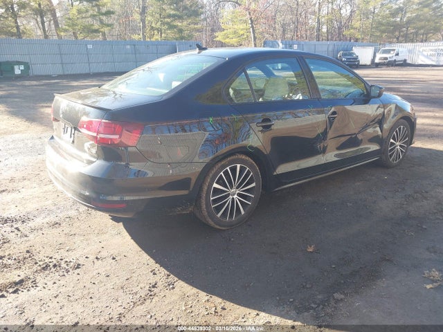 2016 Volkswagen Jetta 1.8t Sport მანქანა იყიდება აუქციონზე, vin: 3VWD17AJ3GM384438, აუქციონის ნომერი: 44539302