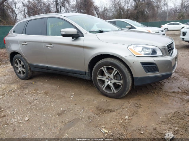 2012 VOLVO XC60 YV4902DZ2C2292428