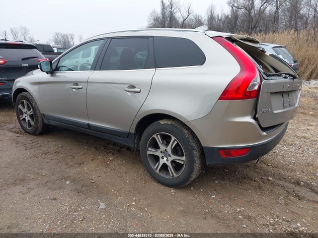 2012 VOLVO XC60 YV4902DZ2C2292428 Photo 2