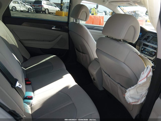Aukcja sprzedaży 2015 Hyundai Sonata Sport, vin: 5NPE34AF5FH219541, numer aukcji: 44539321