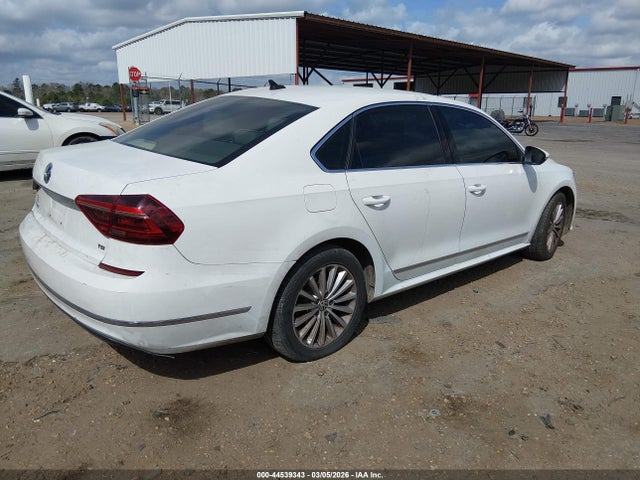 Aukcja sprzedaży 2017 Volkswagen Passat 1.8t Se, vin: 1VWBT7A39HC067091, numer aukcji: 44539343