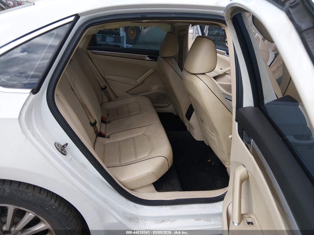 Aukcja sprzedaży 2017 Volkswagen Passat 1.8t Se, vin: 1VWBT7A39HC067091, numer aukcji: 44539343