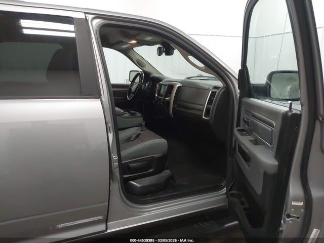 Продаж на аукціоні авто 2020 Ram 1500 Classic Slt  4x4 5'7 Box, vin: 3C6RR7LT1LG152775, номер лоту: 44539385