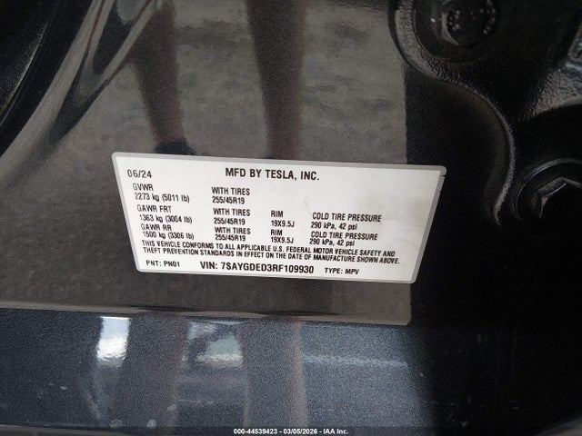 2024 TESLA MODEL Y 7SAYGDED3RF109930 Photo 8